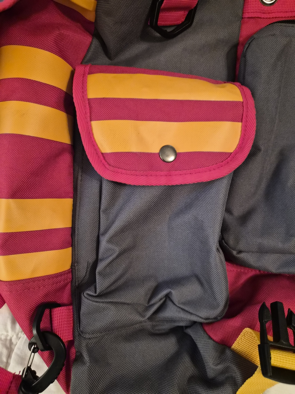 Harry Potter by Bioworld -Hogwarts Backpack/Knapsack - Picture 9 of 13